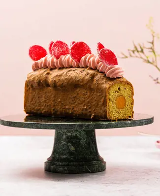 Uudenlaista kakkureseptiikkaa uuteen vuoteen ✨🥮⁠ ⁠ Joko teillä tunnetaan maailmalla vahvassa nosteessa oleva travel cak...