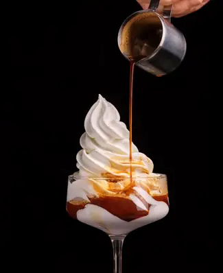 Warmer days are headed our way😎 Arla Pro Slower Melt Soft Serve keeps its shape for 20 minutes🤯 Perfect for waffles, c...