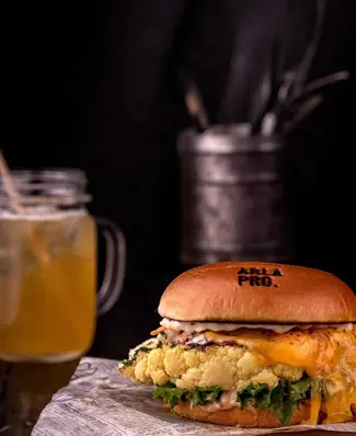 Meat-free burgers aren’t just a seasonal special anymore 👀 With 74% of consumers choosing vegetarian meals occasionally...