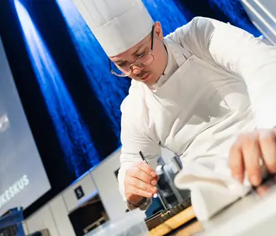 Kilpailu asiakkaista kovaa – yhteisellä tsempillä parempaa kohti