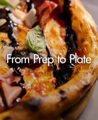 The process vs the outcome ⭐️ We all know that the structure of a pizza is key, but what really makes it pop is what’s o...