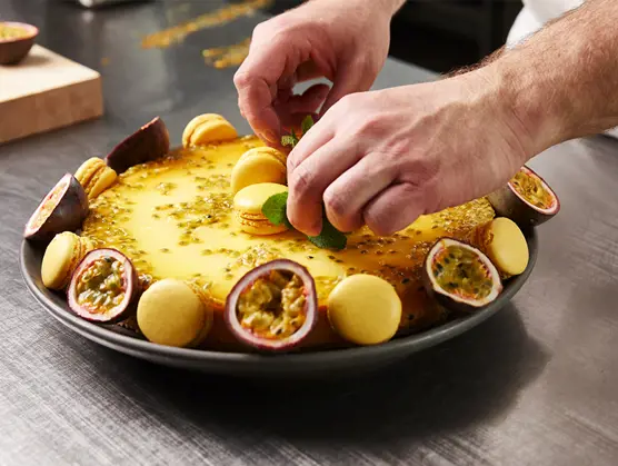 High-Performance cream cheese blend for cakes and frosting