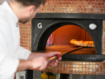 How to Maximise Profit from Your Pizza Business