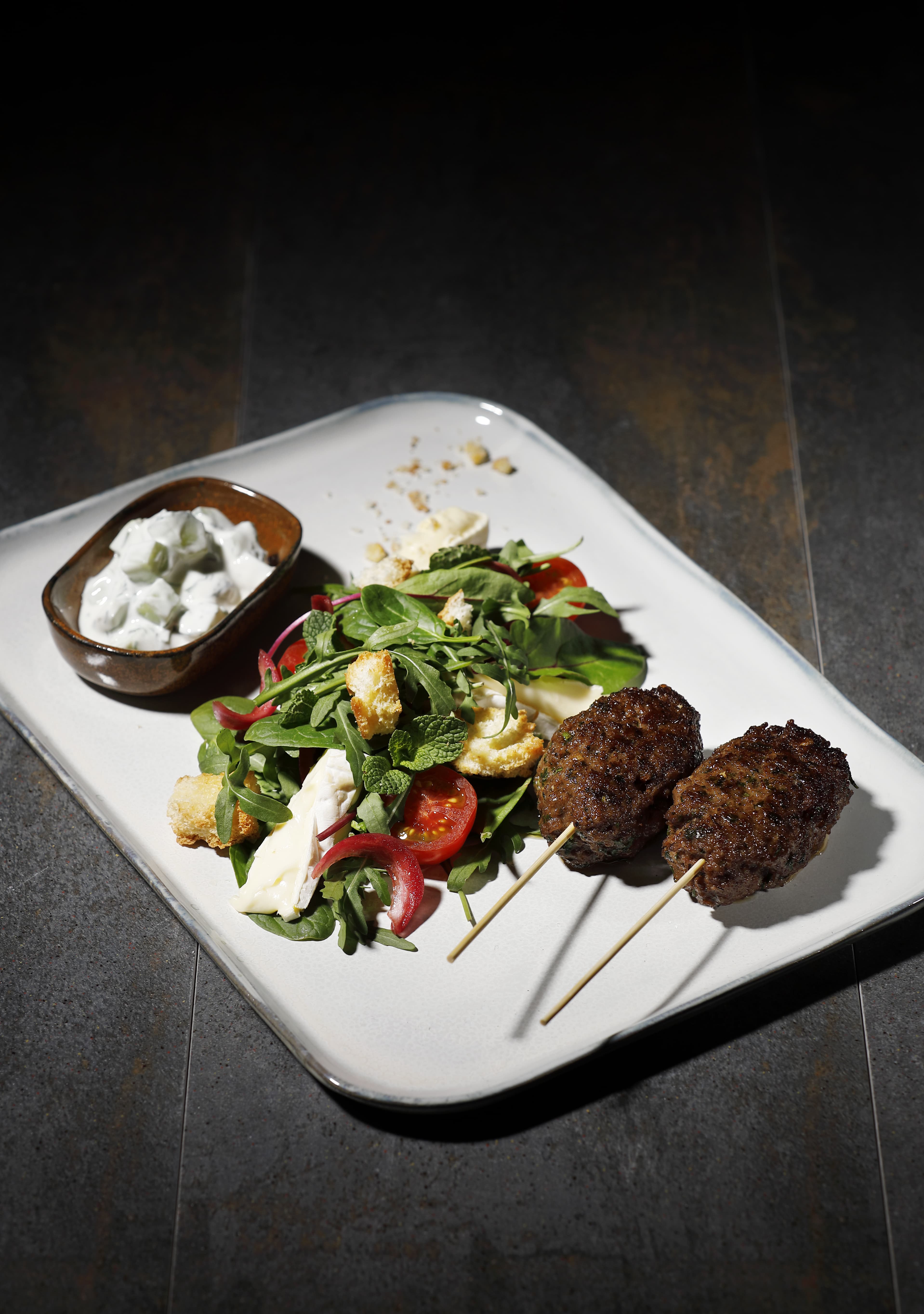 Premium-burgereita fine dining -tyyliin