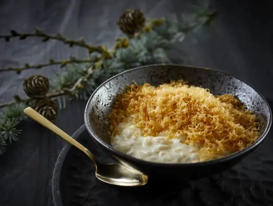Risbudding med karamelsten