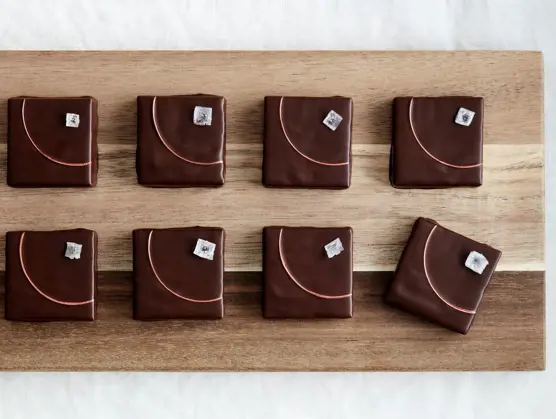 Chokolade og lakridsfudge med flagesalt