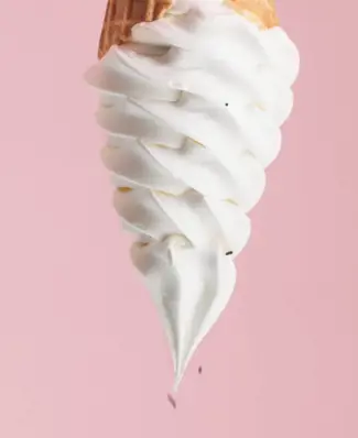Inspiraatiota ammattilaisille🍦hittiannoksia softiksesta!⁠ ⁠ Tiesithän, että Arla Pro pehmytjäätelöseokset muuntuvat käd...