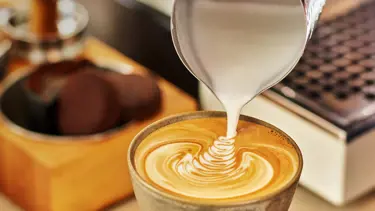 Verleihen Sie Ihrem Kaffee eine pflanzliche Note!