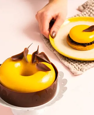 Lisää inspiroivia luomuksia leipomoille ja kahviloille! ⁠ ⁠ Keittiömestarimme ja leivonnan monitoimimies @markushurskain...