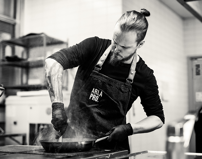 Löydä yhteyshenkilösi