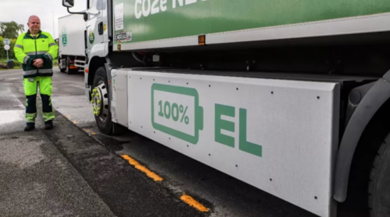 Flere store el-lastbiler skal nu levere mælk i København