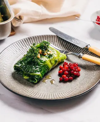🥬 Kääryleet uudella tavalla! ⁠ ⁠ Suomen Kokkimaajoukkueen joukkueenjohtaja Katja Tuomainen loihti reseptipankkiimme oma...