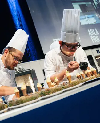 ✨Arla entistäkin vahvemmin mukana Vuoden Kokki- ja Vuoden Tarjoilija -kisojen taustajoukoissa! ⁠ ⁠ Olemme solmineet @wih...