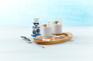 https://cdb.arla.com/api/assets/arla-pro-dk/protino-blaabaer-milkshake.png