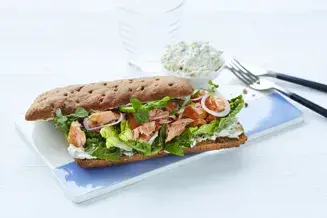 Ciabatta épicée au saumon et cream cheese
