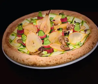 https://cdb.arla.com/api/assets/arla-pro-fr/pizza-emma-2.jpg