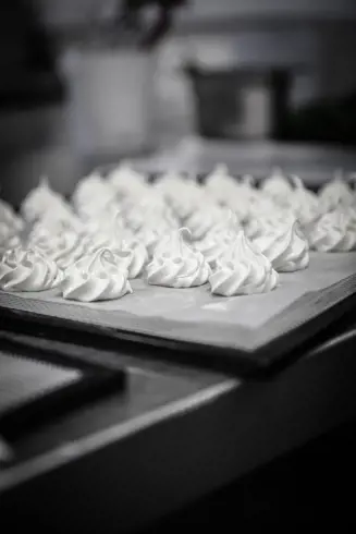 https://cdb.arla.com/api/assets/arla-pro-nl/8v7a2450.jpg