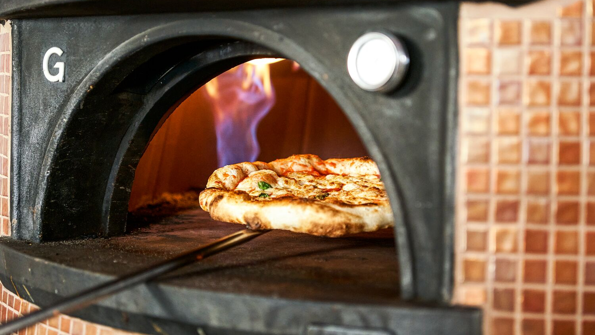 Traditional Pizza Oven