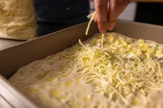 arla-pro-pizza-cheese