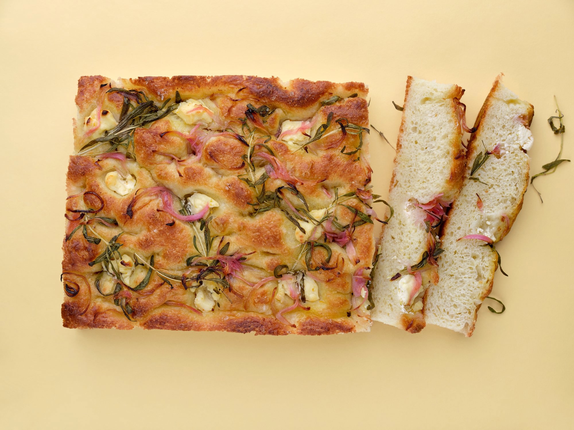 Focaccia mit Calamansi- & Orangenfrischkäse