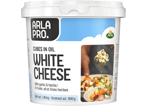 Dés de fromage à l'huile ail & fines herbes 900g - Salade et cuisine